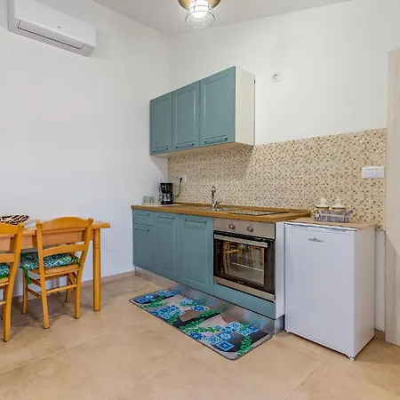 Casa vacanze 2 Bedroom Cozy In *