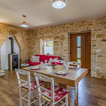 2 Bedroom Cozy In * Filipana